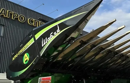 Жатка Соняшникова Шабля 12*70 адаптація John Deere